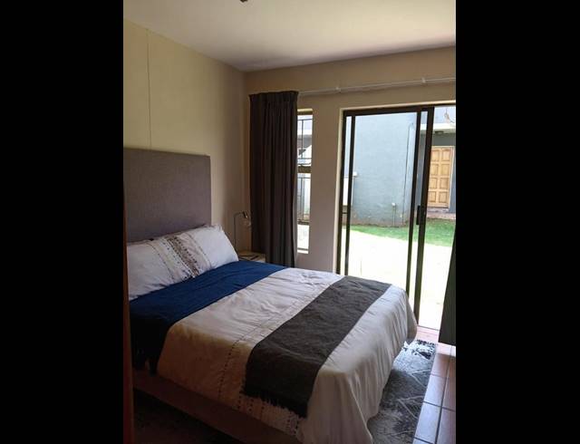1 BEDROOM APARTMENT FOR SALE IN POLLAK PARK